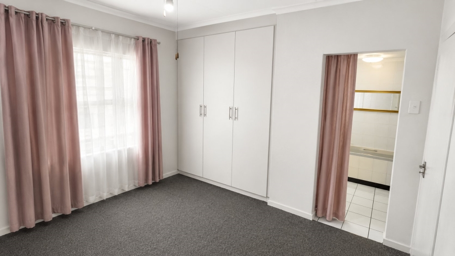 2 Bedroom Property for Sale in Roodia Free State